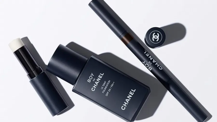 Chanel представили мейкап-коллекцию для мужчин