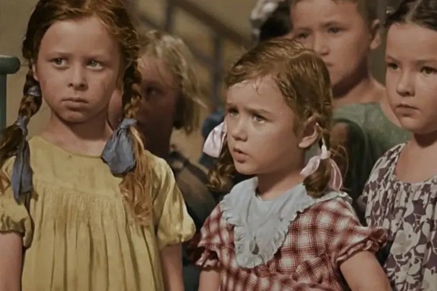 Подкидыш (1939)