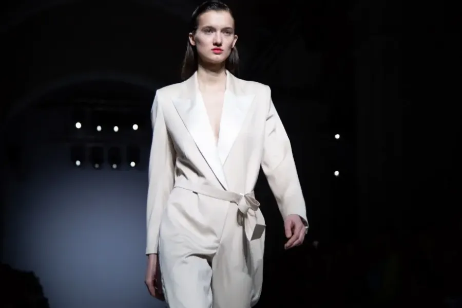A.M.G. FW 19-20