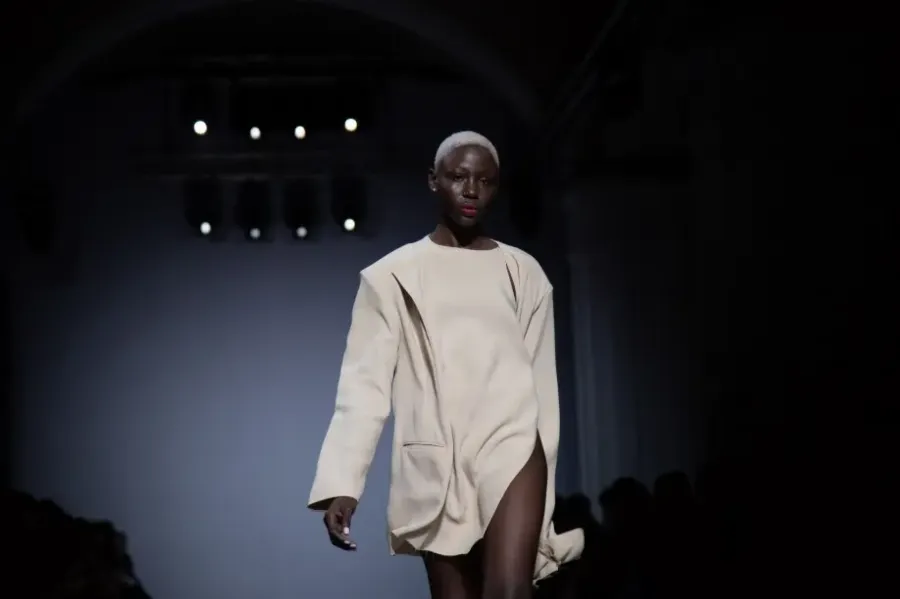 A.M.G. FW 19-20