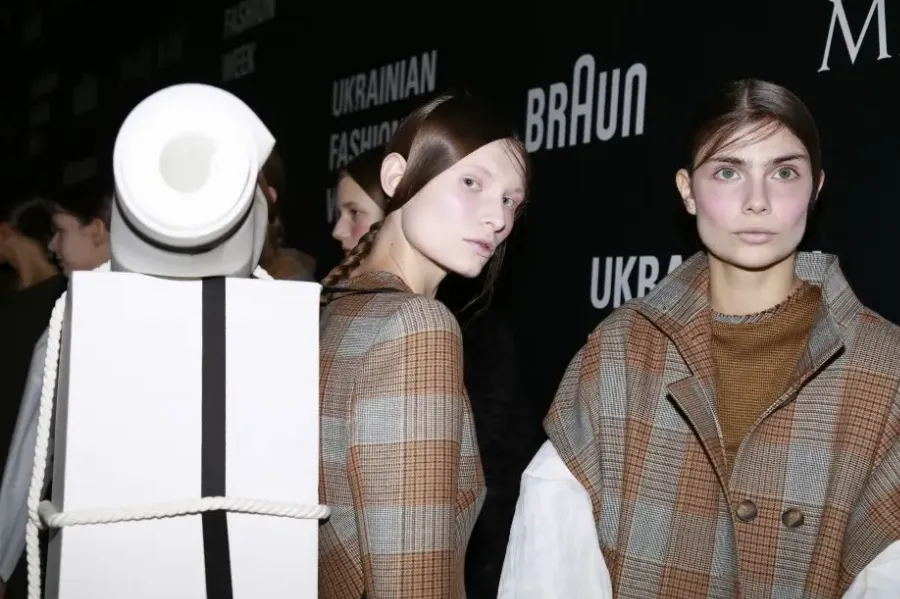 Przhonskaya FW 19/20