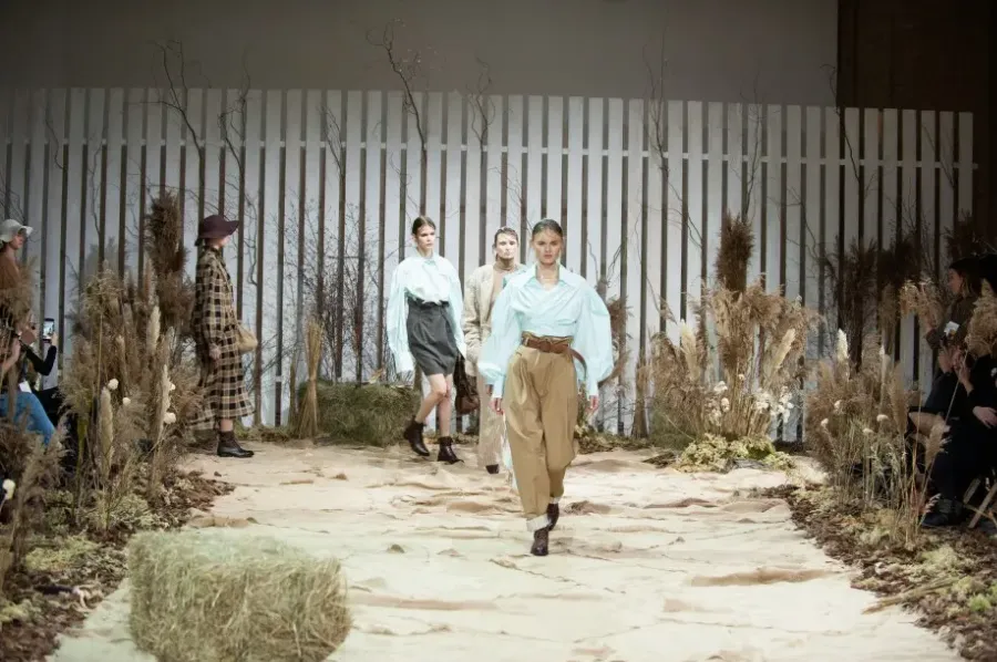 Flow The Label FW 19-20