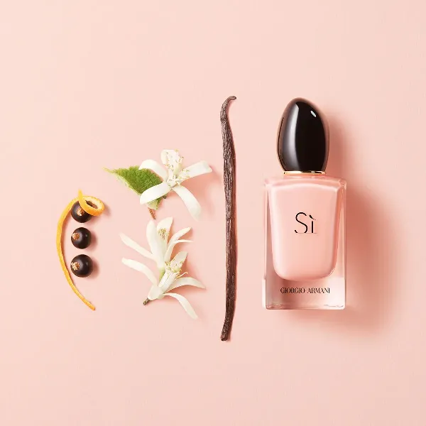 Кейт Бланшетт Armani