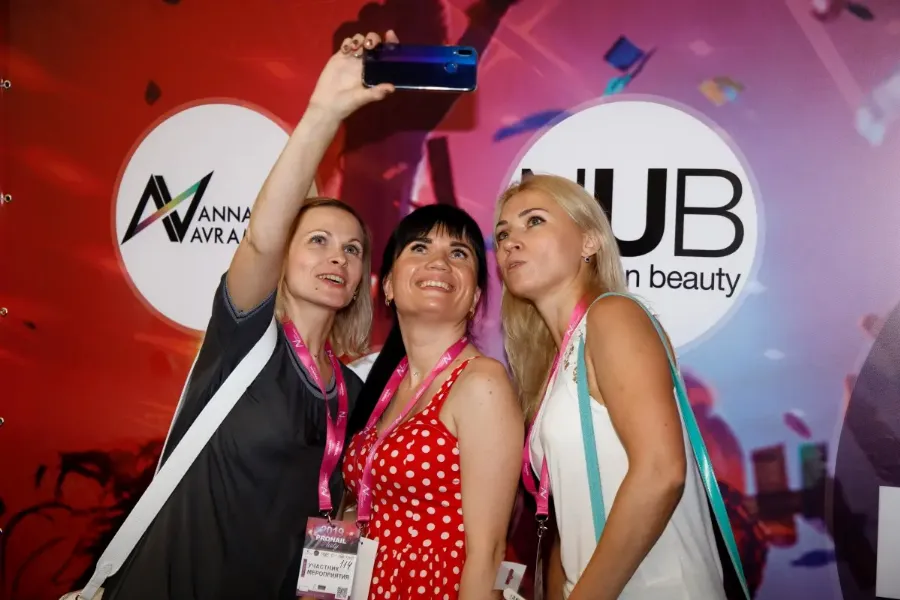 PRONAIL party 2019 – интеллектуальная вечеринка для мастеров ногтевого сервиса