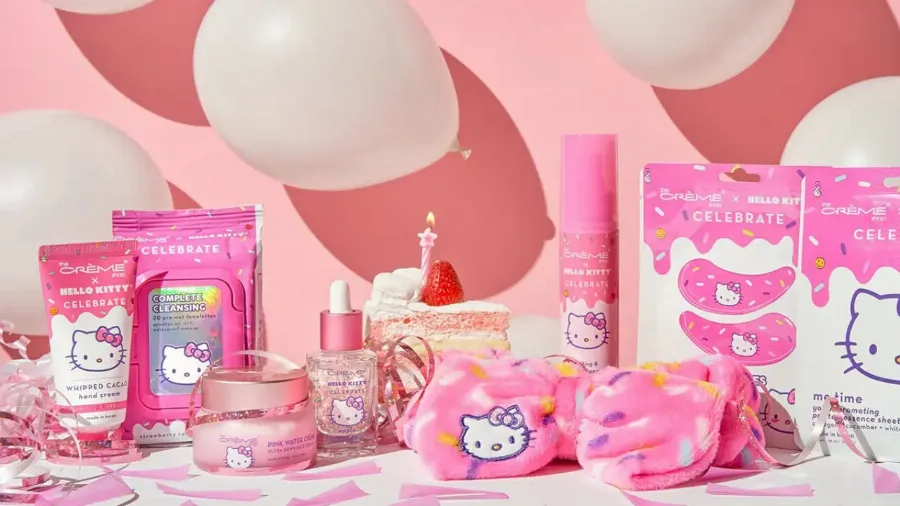 Hello Kitty представили юбилейную коллекцию косметики