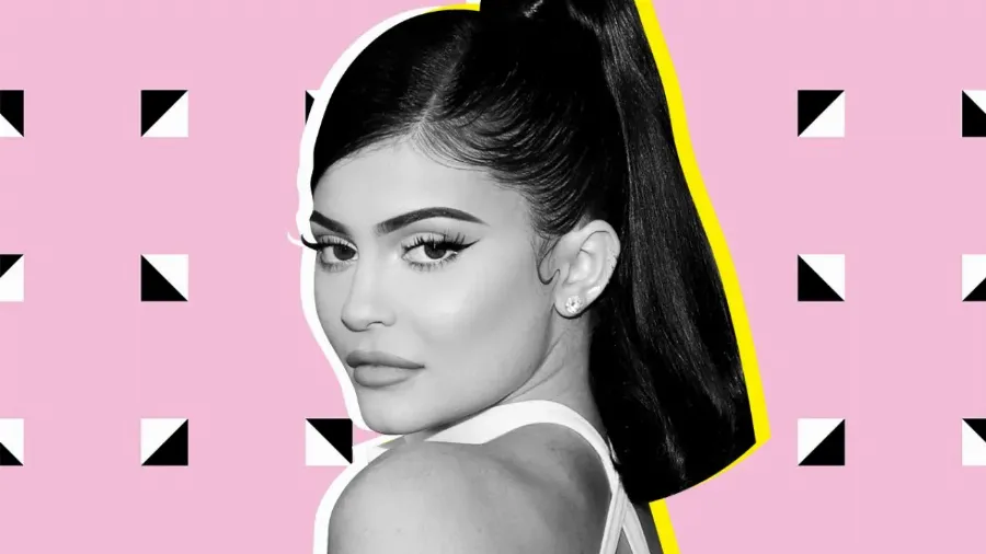 Кайли Дженнер продала 51% акций Kylie Cosmetics за $600 млн