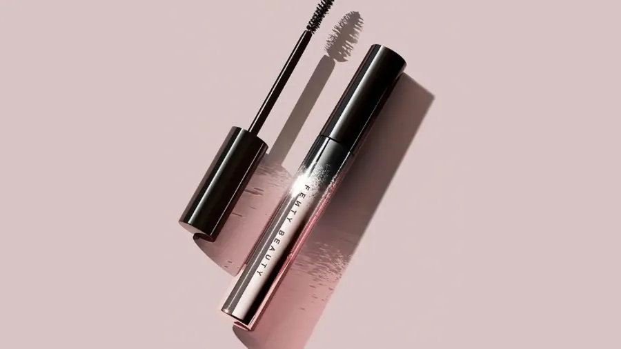 Fenty Beauty представил дебютную тушь