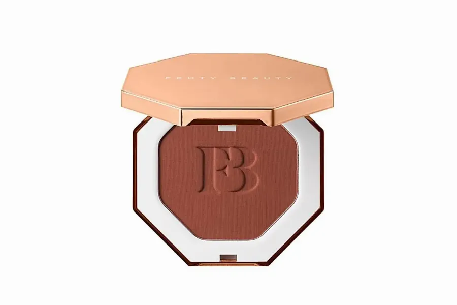  Fenty Beauty Sun Stalk'r Instant Warmth Bronzer