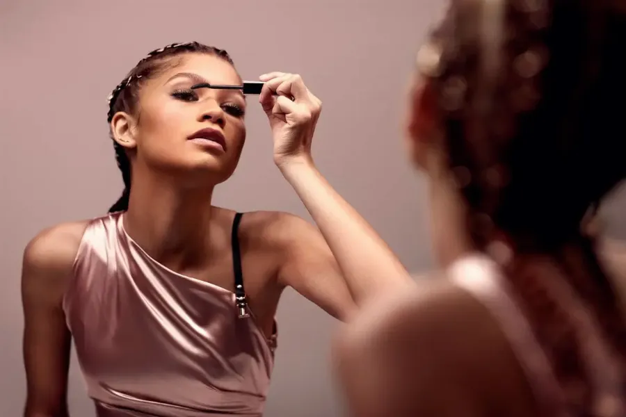 Lancôme выпустил тушь Idôle в коллаборации с Zendaya