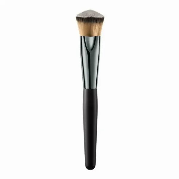 Givenchy, Teint Couture Everwear Brush