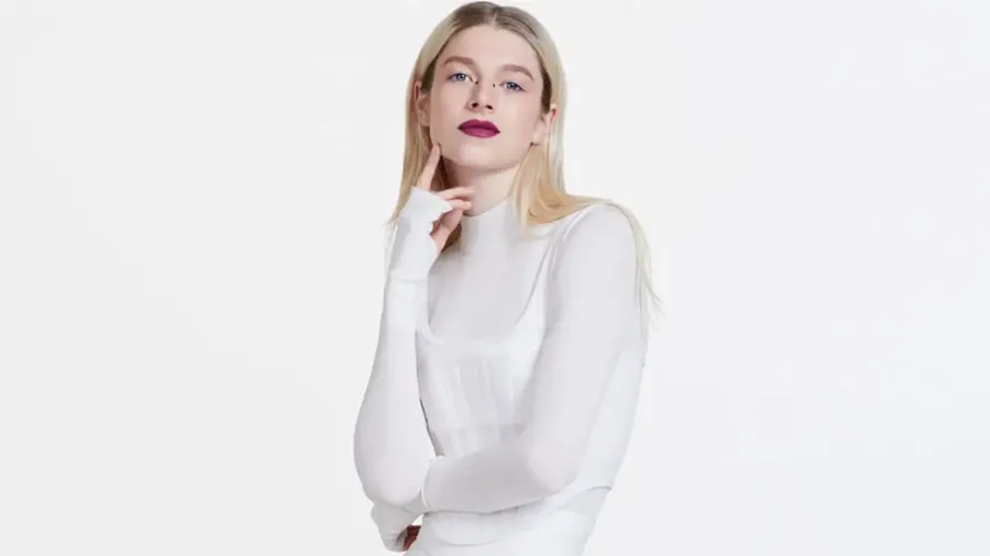 Хантер Шафер стала лицом новой кампании Shiseido