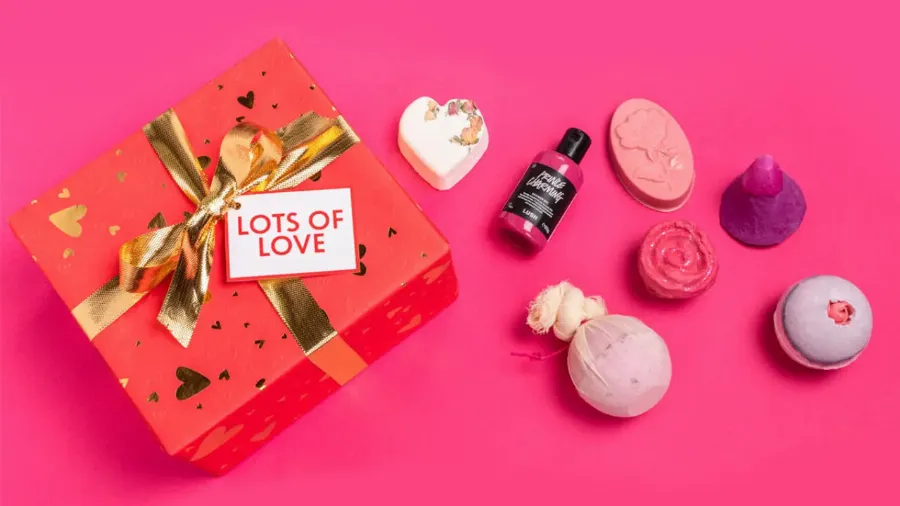 Lush выпустил коллекцию подарков ко Дню влюбленных