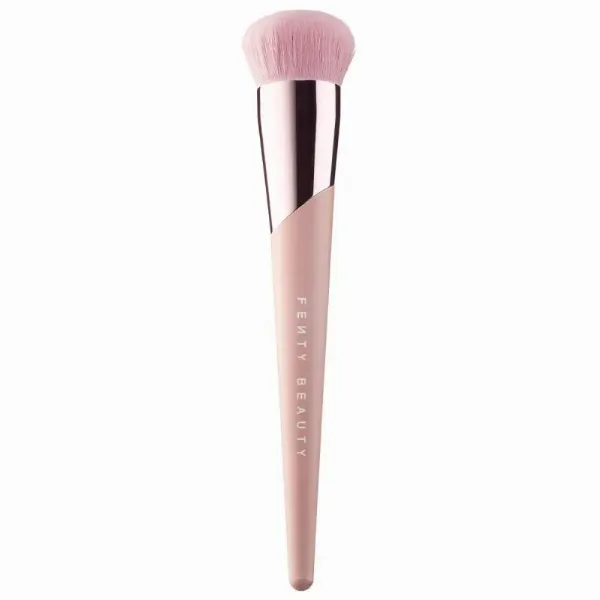 Круглий пензлик кабукі від Fenty Beauty