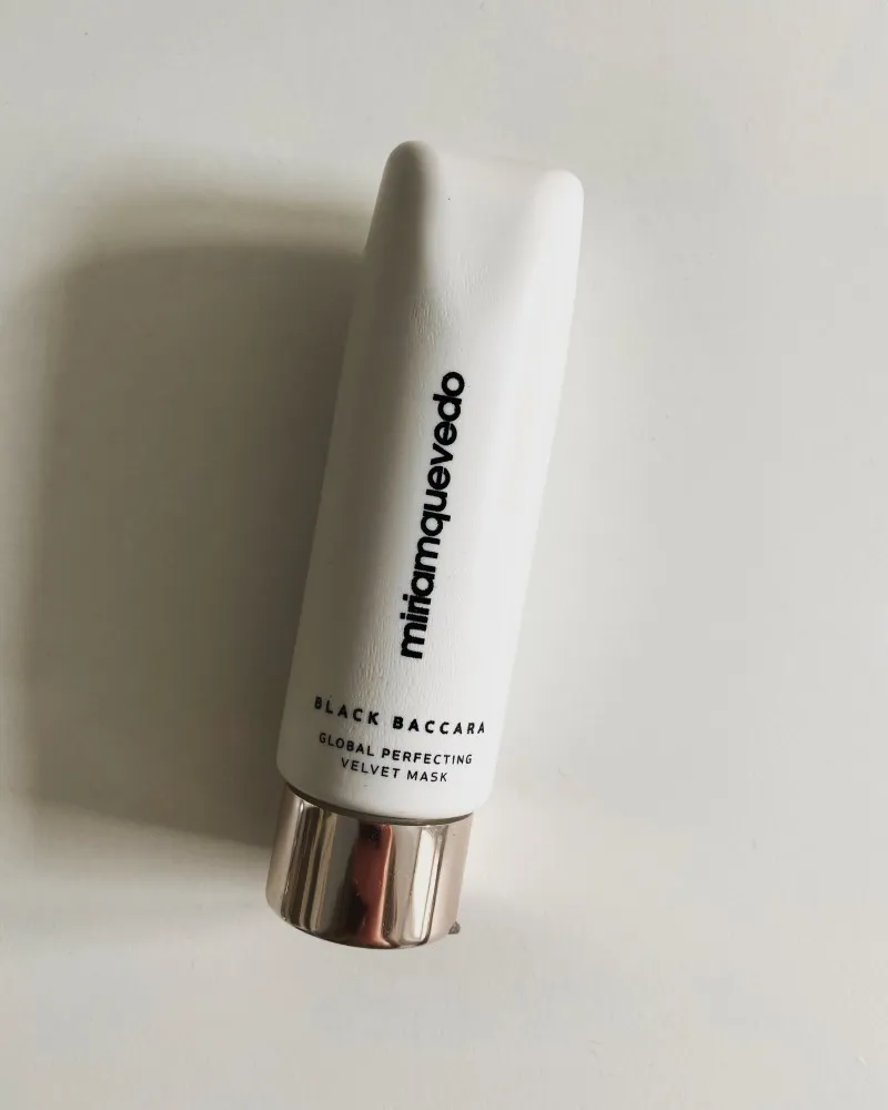 Miriam Quevedo Black Baccara Global Perfecting Velvet Mask