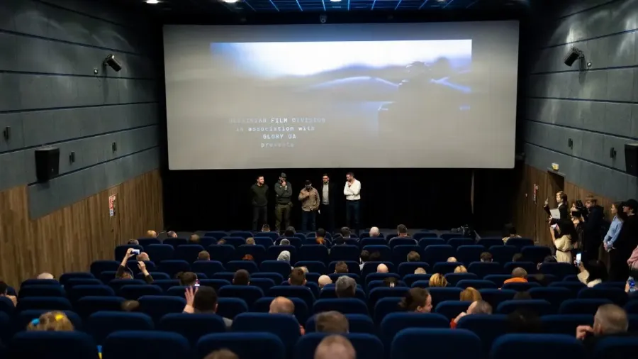 В Киеве состоялся допремьерный пресс-показ документального фильма «Иди за мной / Follow me»