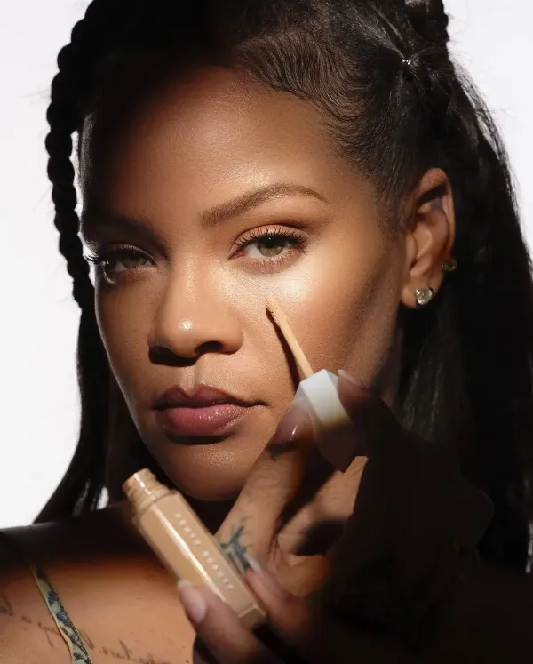 Ріанна Fenty Beauty
