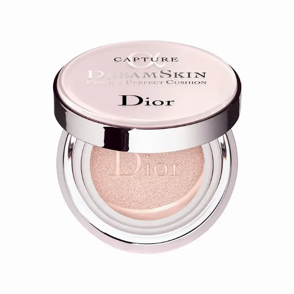 Dior Capture Dreamskin Fresh and Perfect Cushion Broad Spectrum SPF 50