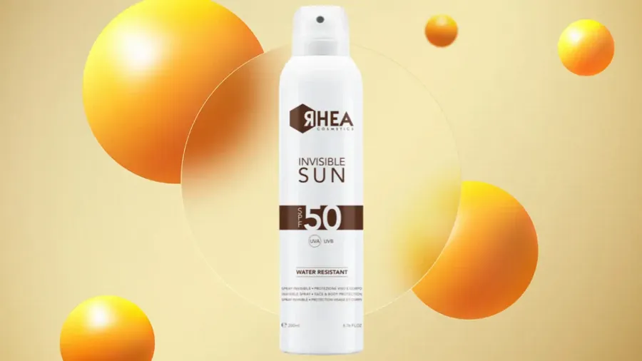 Новая защита от солнца: невидимый спрей для лица и тела от Rhea Cosmetics