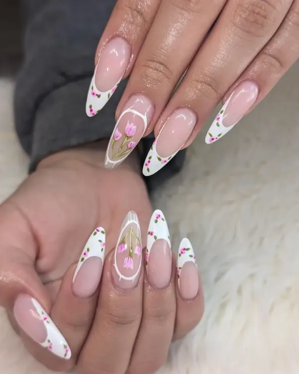 Bridgerton nails