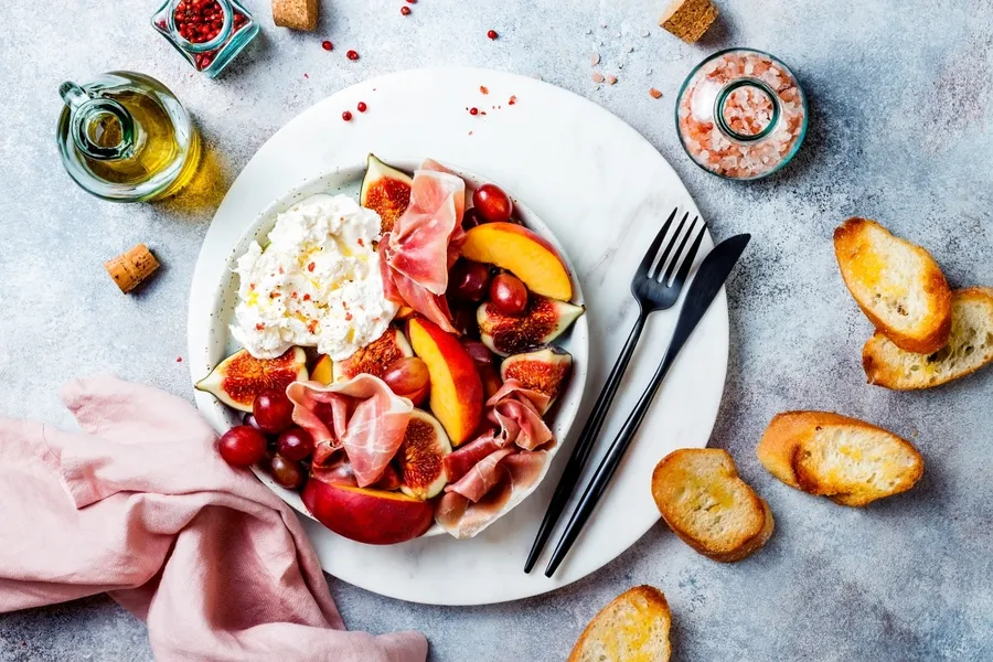 Что приготовить для гостей на скорую руку: идеи вкусных и простых рецептов