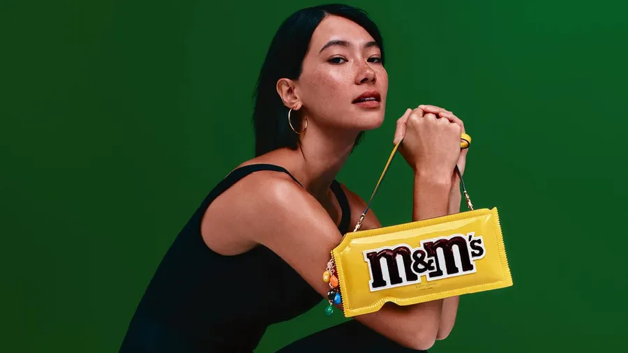 M&M’S і Kate Spade New York представили капсульну колекцію натхненну цукерками