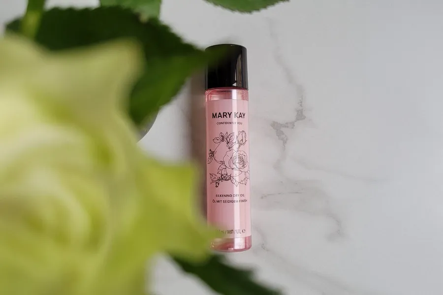 Mary Kay Silkening Dry Oil