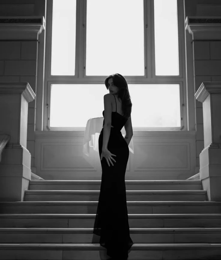Dark Feminine Girl